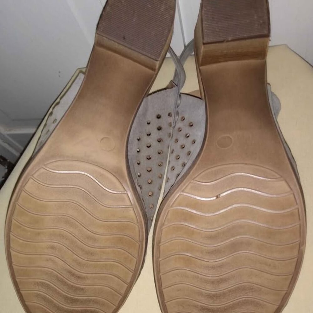 Sophia Milano Gray Suede Leather Slingbacks 10 - Picture 3 of 4